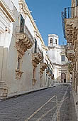 Noto, via Nicolaci e chiesa Montevergini 